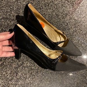 Tahari Woman Shoes Size 9.5